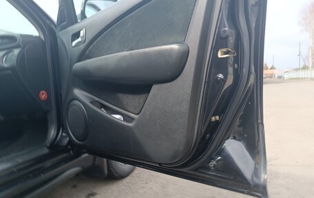 Mitsubishi Outlander III рестайлинг 3, 2005 год, 700 000 рублей, 19 фотография
