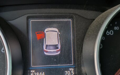Volkswagen Tiguan II, 2020 год, 2 450 000 рублей, 10 фотография