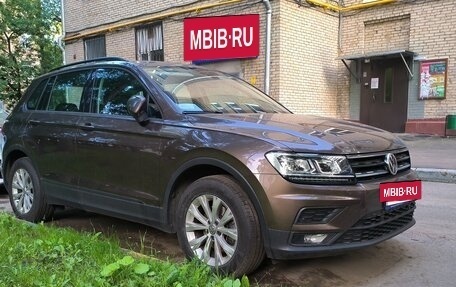 Volkswagen Tiguan II, 2020 год, 2 450 000 рублей, 3 фотография