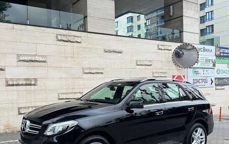 Mercedes-Benz GLE, 2016 год, 3 600 000 рублей, 3 фотография