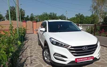 Hyundai Tucson III, 2016 год, 2 050 000 рублей, 2 фотография