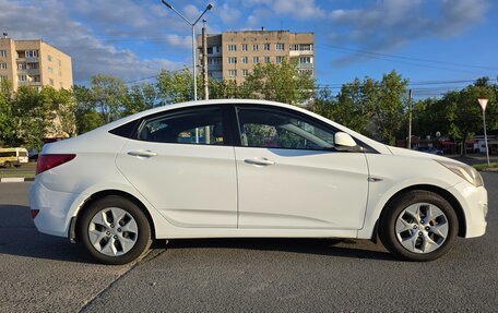 Hyundai Solaris II рестайлинг, 2015 год, 899 990 рублей, 8 фотография