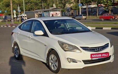 Hyundai Solaris II рестайлинг, 2015 год, 899 990 рублей, 4 фотография