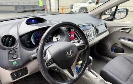 Honda Insight II рестайлинг, 2010 год, 865 000 рублей, 13 фотография