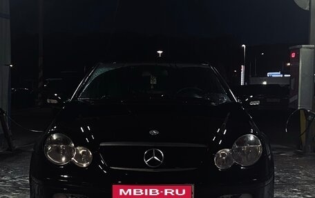 Mercedes-Benz C-Класс, 2001 год, 430 000 рублей, 1 фотография