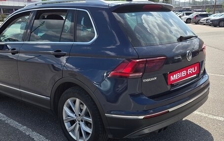Volkswagen Tiguan II, 2017 год, 2 300 000 рублей, 6 фотография