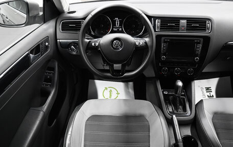 Volkswagen Jetta VI, 2015 год, 1 195 000 рублей, 12 фотография