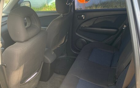 Mitsubishi Outlander III рестайлинг 3, 2006 год, 740 000 рублей, 8 фотография