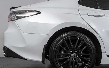 Toyota Camry, 2021 год, 3 380 000 рублей, 8 фотография