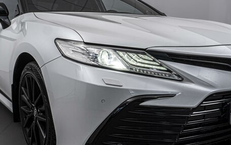 Toyota Camry, 2021 год, 3 380 000 рублей, 6 фотография