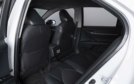 Toyota Camry, 2021 год, 3 380 000 рублей, 15 фотография