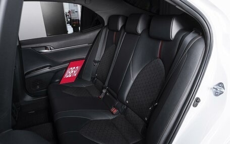 Toyota Camry, 2021 год, 3 380 000 рублей, 13 фотография