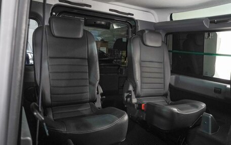 Land Rover Defender I, 2011 год, 5 249 000 рублей, 12 фотография