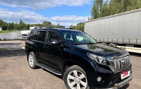 Toyota Land Cruiser Prado 150 рестайлинг 2, 2014 год, 3 100 000 рублей, 5 фотография