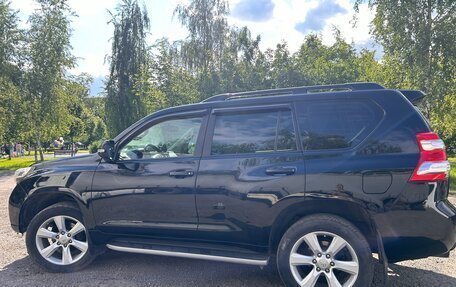 Toyota Land Cruiser Prado 150 рестайлинг 2, 2014 год, 3 100 000 рублей, 12 фотография
