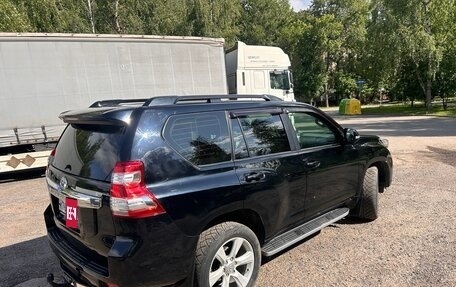 Toyota Land Cruiser Prado 150 рестайлинг 2, 2014 год, 3 100 000 рублей, 8 фотография