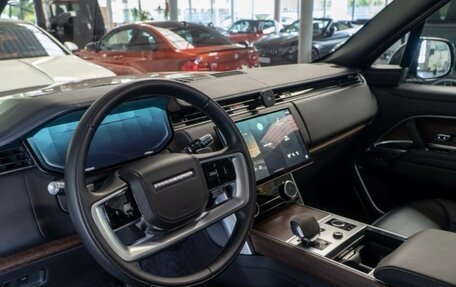 Land Rover Range Rover IV рестайлинг, 2022 год, 15 900 000 рублей, 6 фотография