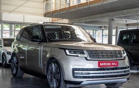 Land Rover Range Rover IV рестайлинг, 2022 год, 15 900 000 рублей, 2 фотография