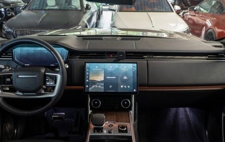 Land Rover Range Rover IV рестайлинг, 2022 год, 15 900 000 рублей, 8 фотография
