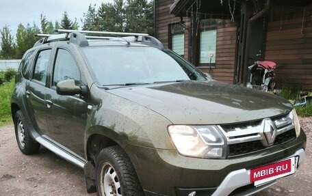 Renault Duster I рестайлинг, 2017 год, 950 000 рублей, 2 фотография
