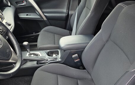 Toyota RAV4, 2019 год, 2 875 000 рублей, 3 фотография