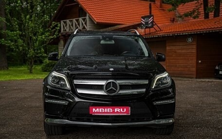 Mercedes-Benz GL-Класс, 2013 год, 2 850 000 рублей, 2 фотография