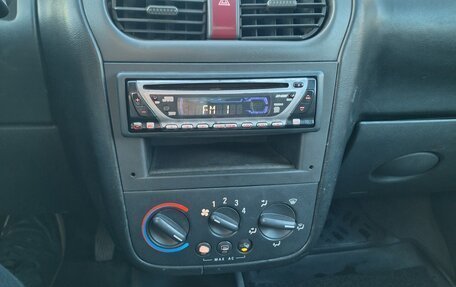 Opel Corsa C рестайлинг, 2003 год, 225 000 рублей, 13 фотография