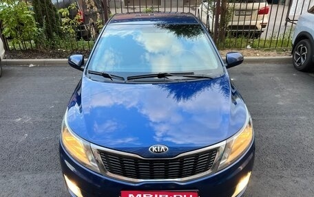 KIA Rio III рестайлинг, 2014 год, 965 000 рублей, 3 фотография