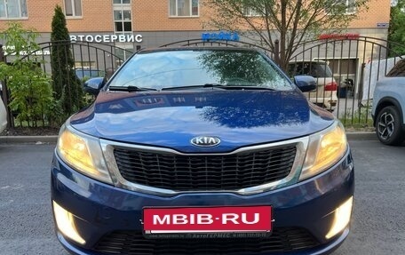 KIA Rio III рестайлинг, 2014 год, 965 000 рублей, 4 фотография