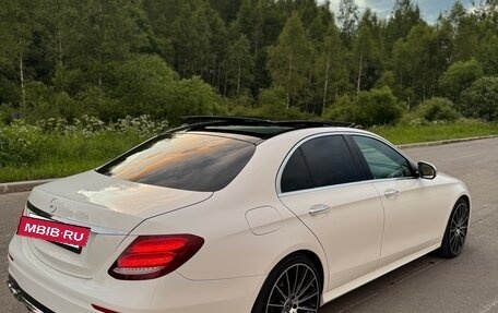 Mercedes-Benz E-Класс, 2016 год, 3 450 000 рублей, 4 фотография
