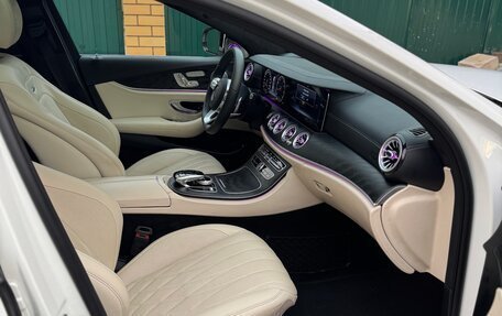 Mercedes-Benz E-Класс, 2016 год, 3 450 000 рублей, 16 фотография