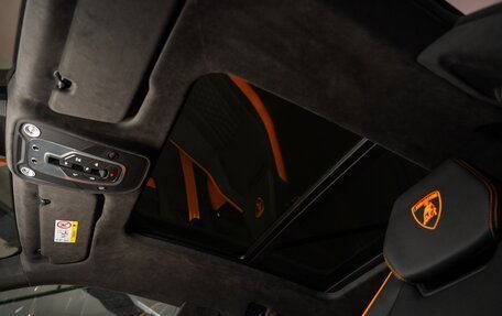 Lamborghini Urus I, 2025 год, 49 850 000 рублей, 18 фотография