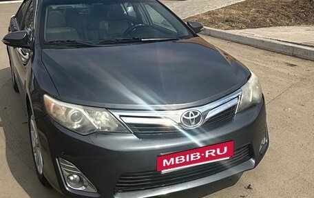 Toyota Camry, 2012 год, 1 400 000 рублей, 4 фотография