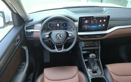 Skoda Kodiaq I, 2024 год, 4 390 000 рублей, 22 фотография
