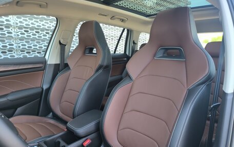 Skoda Kodiaq I, 2024 год, 4 390 000 рублей, 40 фотография