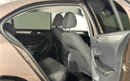 Volkswagen Jetta VI, 2014 год, 1 200 000 рублей, 16 фотография