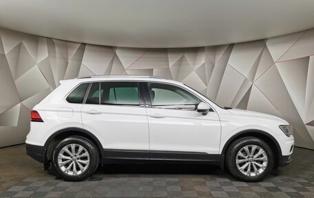 Volkswagen Tiguan II, 2017 год, 1 655 000 рублей, 6 фотография