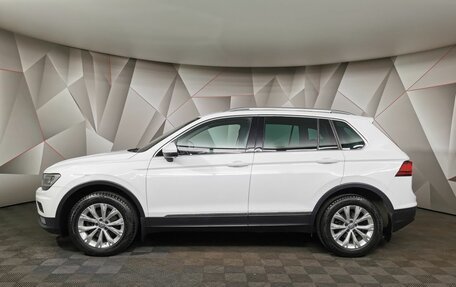 Volkswagen Tiguan II, 2017 год, 1 655 000 рублей, 5 фотография