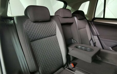 Volkswagen Tiguan II, 2017 год, 1 655 000 рублей, 13 фотография