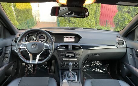 Mercedes-Benz C-Класс, 2013 год, 2 400 000 рублей, 17 фотография