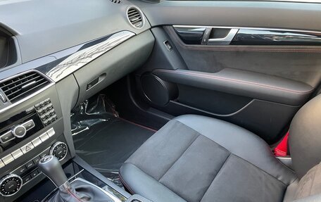 Mercedes-Benz C-Класс, 2013 год, 2 400 000 рублей, 29 фотография