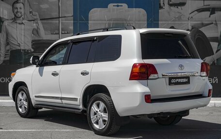Toyota Land Cruiser 200, 2012 год, 3 200 000 рублей, 2 фотография