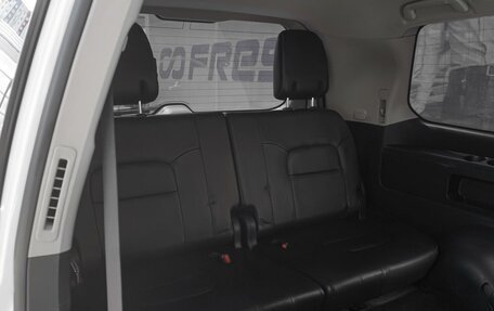 Toyota Land Cruiser 200, 2012 год, 3 200 000 рублей, 9 фотография