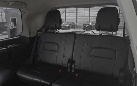 Toyota Land Cruiser 200, 2012 год, 3 200 000 рублей, 12 фотография