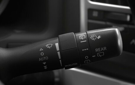 Toyota Land Cruiser 200, 2012 год, 3 200 000 рублей, 20 фотография