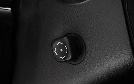 Toyota Land Cruiser 200, 2012 год, 3 200 000 рублей, 24 фотография