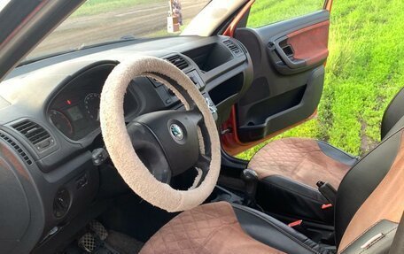 Skoda Fabia II, 2007 год, 250 000 рублей, 9 фотография