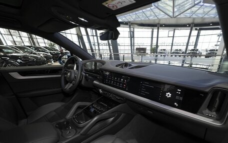 Porsche Cayenne III, 2024 год, 18 495 000 рублей, 5 фотография