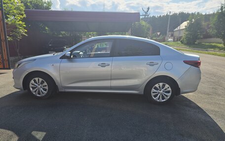 KIA Rio IV, 2017 год, 1 300 000 рублей, 7 фотография