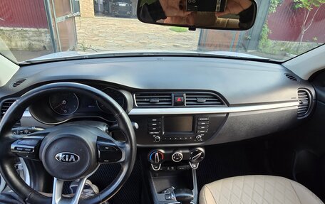 KIA Rio IV, 2017 год, 1 300 000 рублей, 11 фотография